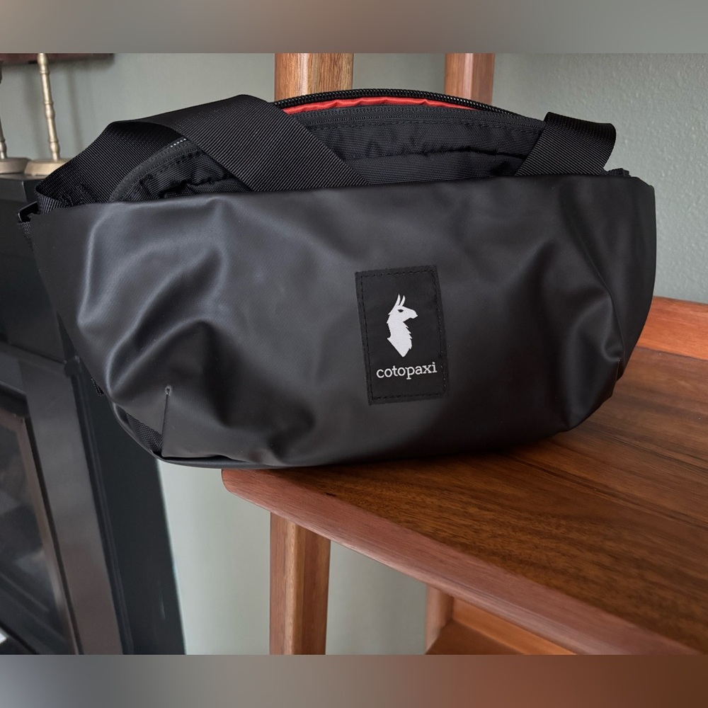 Cotopaxi Coso 2L Hip Pack, NEW